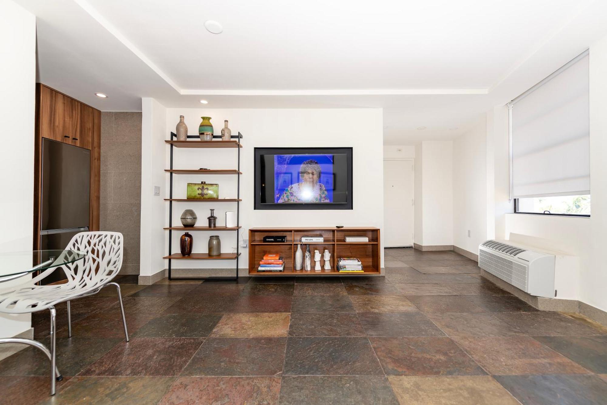 Sobe Apartments Miami Beach Exterior photo